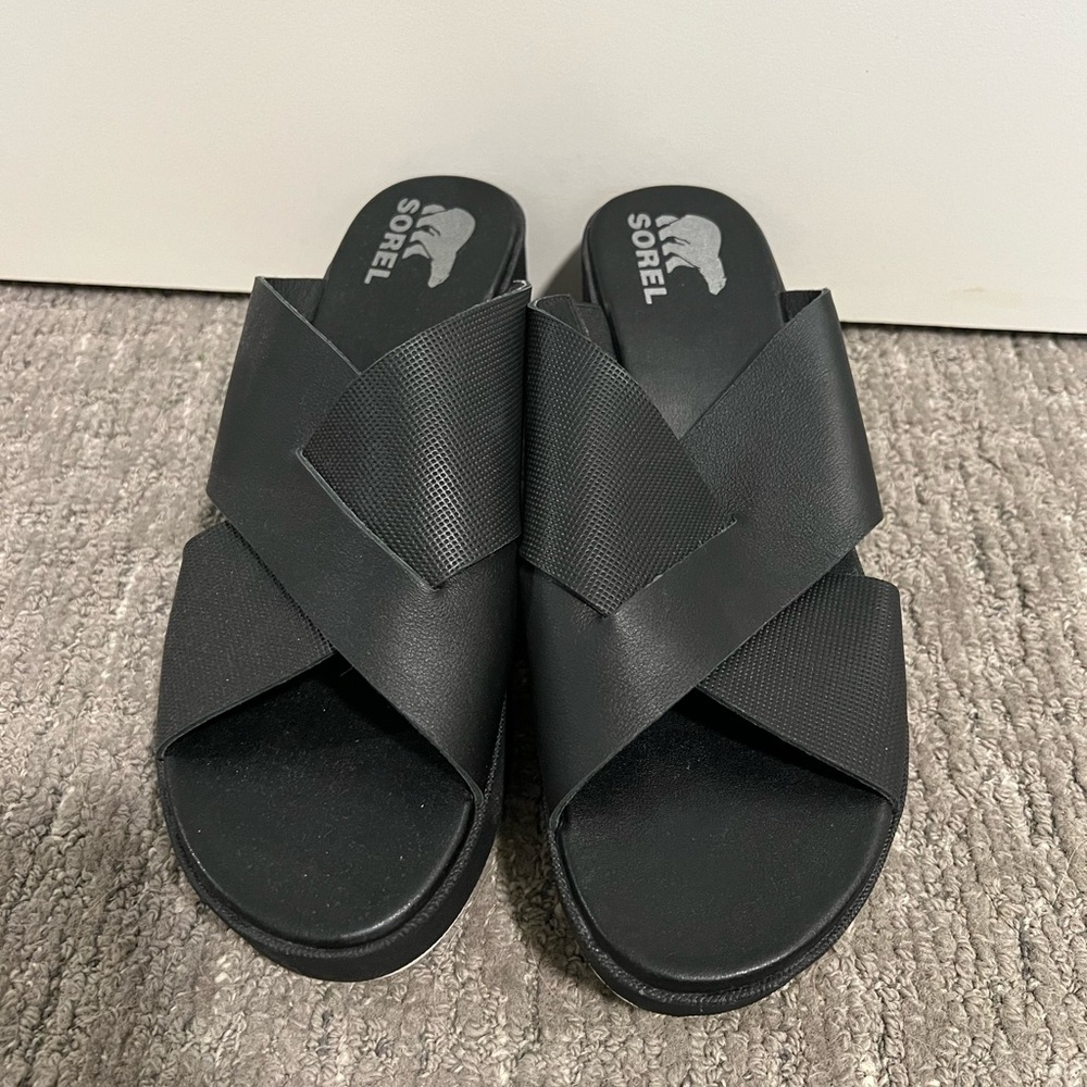 Sorel Cameron flatform sandal
